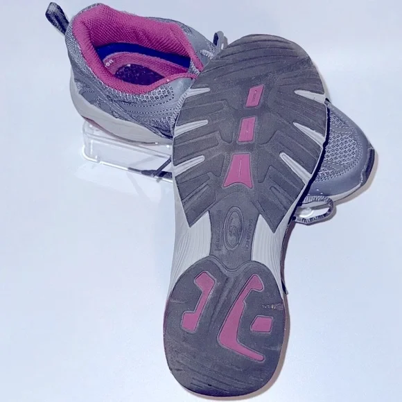 Dr. Scholl’s Women’s Curry Fashion Sneakers – Grey & Magenta - Picture 5 of 6